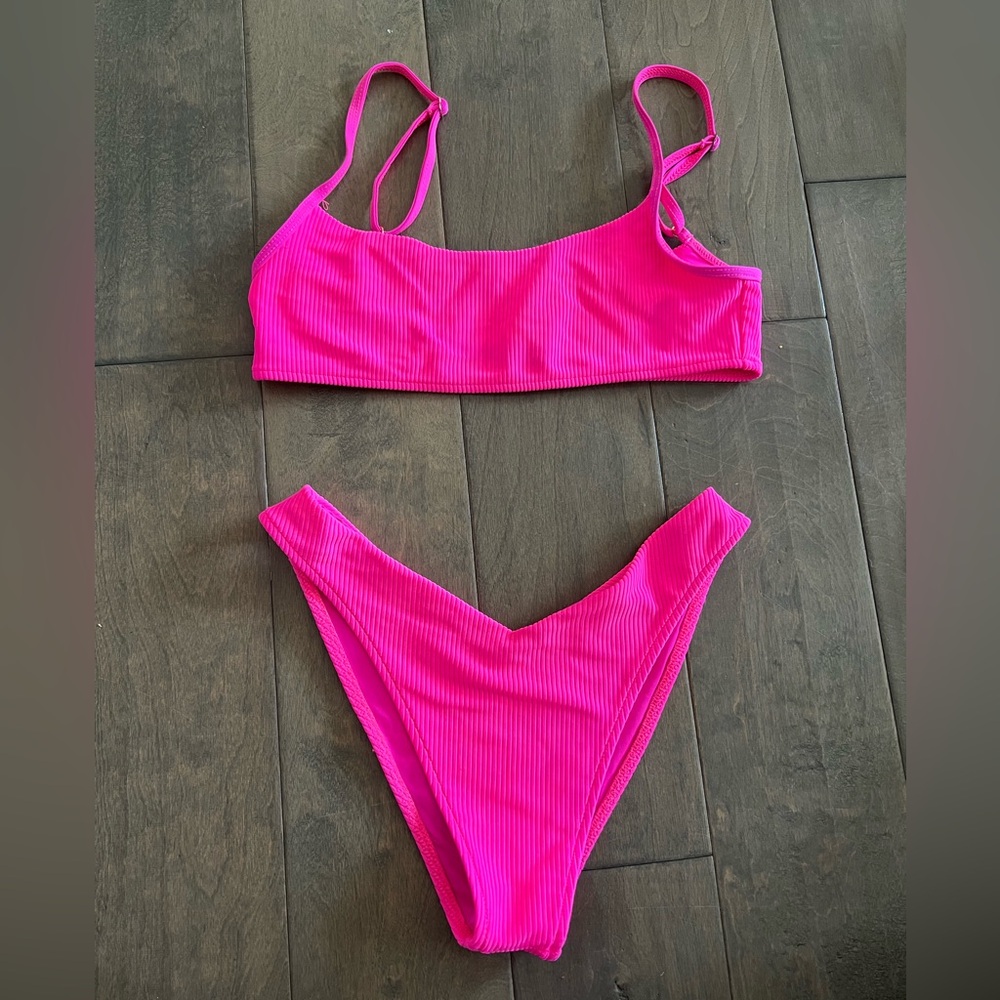 Frankie’s Bright Pink Bikini Set